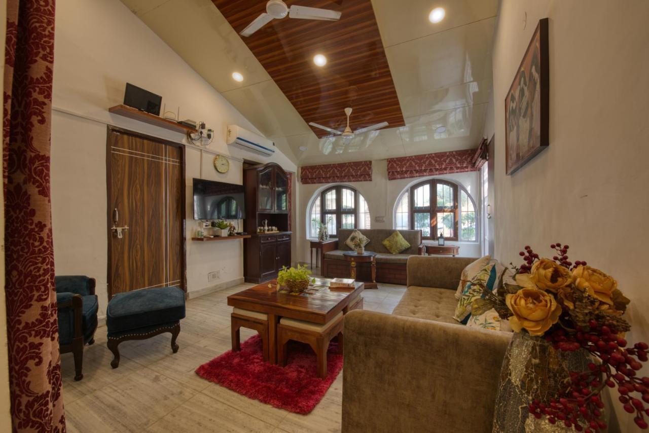 Sunahari Bagh - Pool Farm Retreat @ Gurgaon Esterno foto